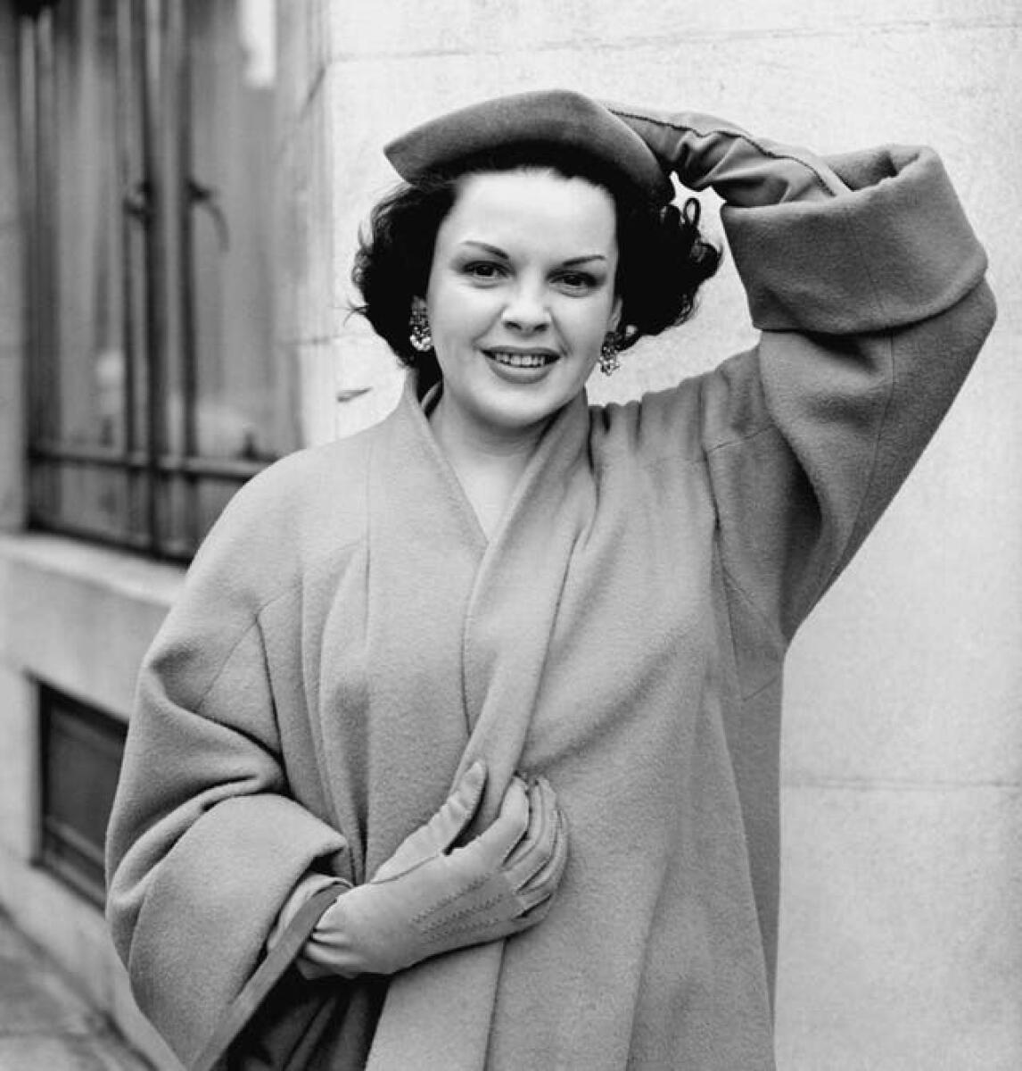 Film actress Judy Garland 