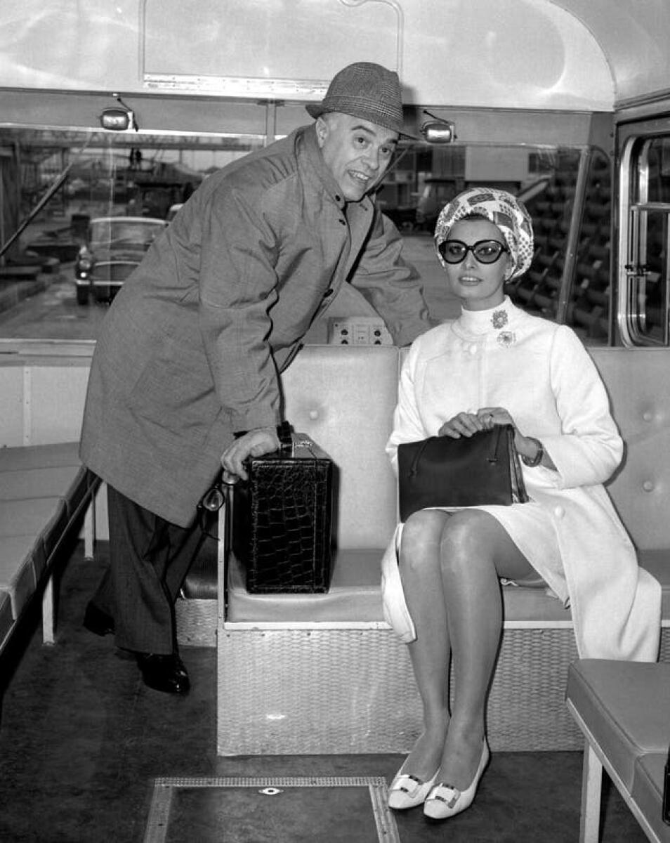 Sophia Loren – London Airport – 1966