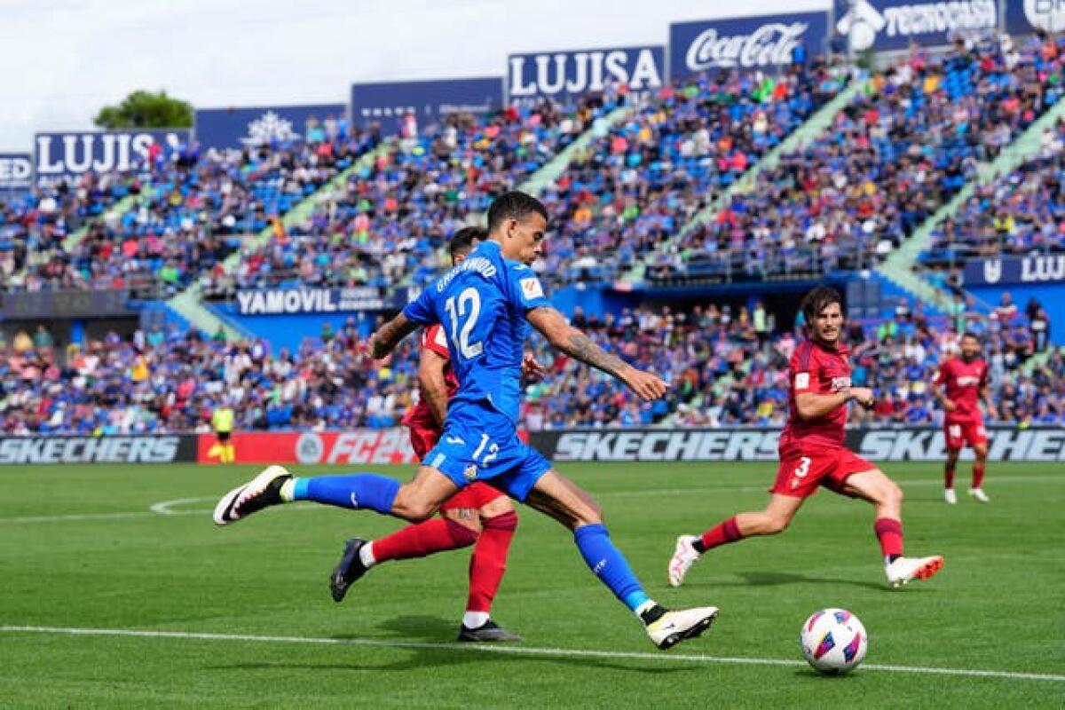 Greenwood in action against Osasuna (Jose Breton/AP)
